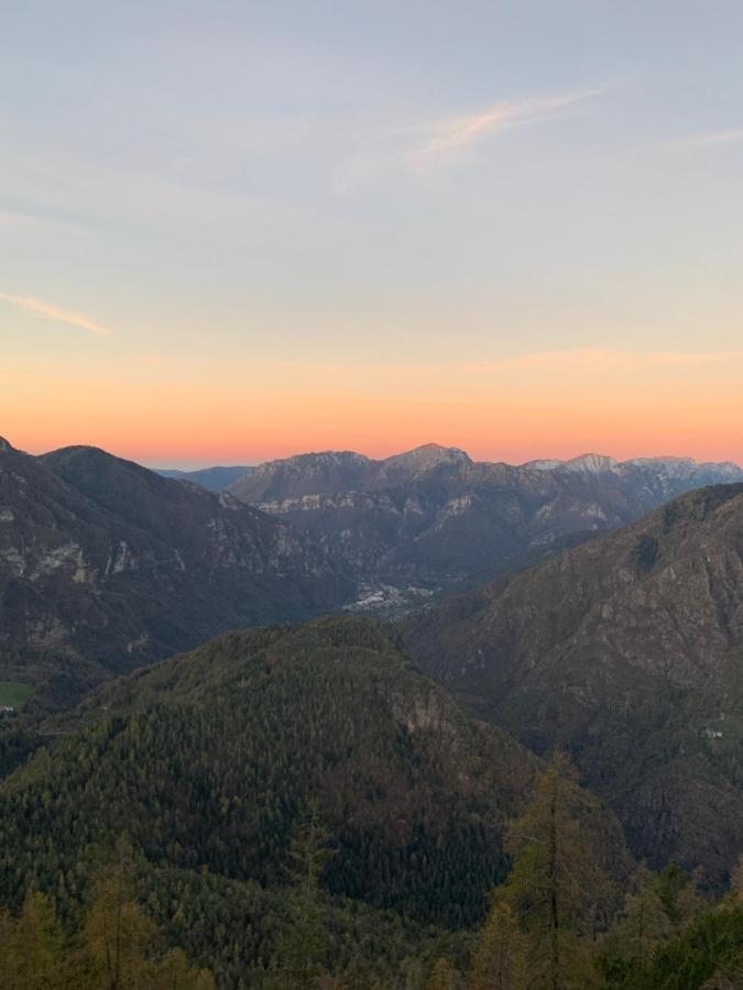 La Mansarda Di Casa Vacanze La Vite Bordogna Exterior foto