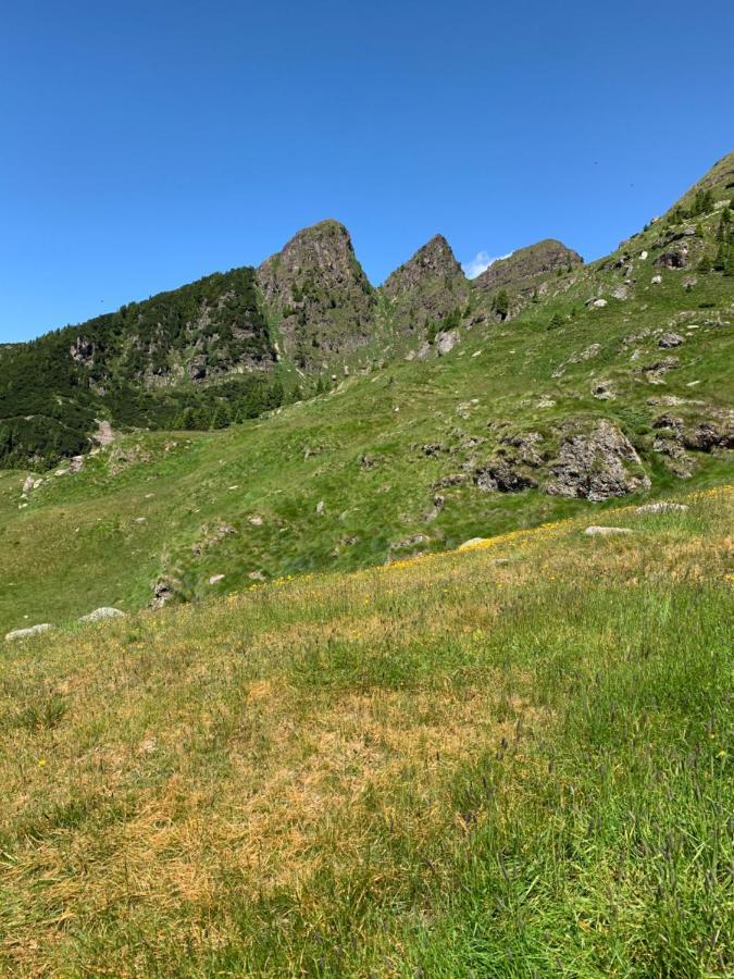 La Mansarda Di Casa Vacanze La Vite Bordogna Exterior foto